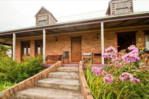 Culburra Cottage - Getaway Accommodation 271