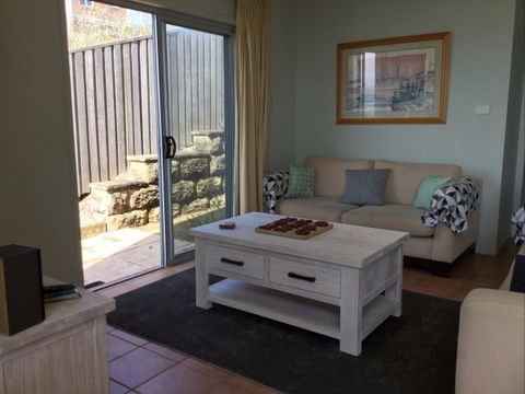 Culburra Cottage - Getaway Accommodation 239
