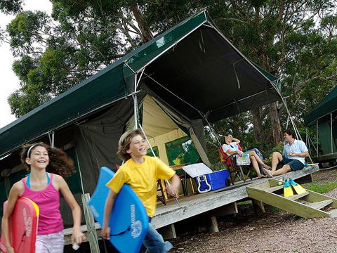 Shoal Bay Holiday Park - Getaway Accommodation 3