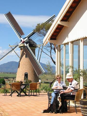 The Lily Dutch Windmill - Getaway Accommodation 1