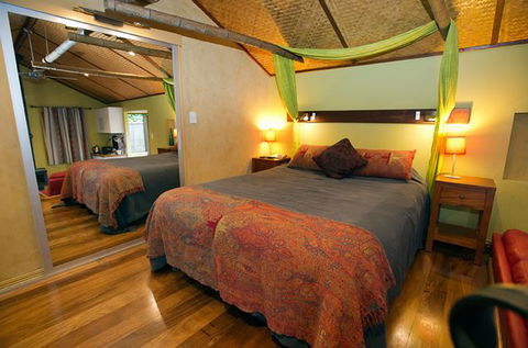 Witches Falls Cottages - Getaway Accommodation 0
