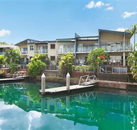 Bay View Luxury Waterfront Villa - Getaway Accommodation