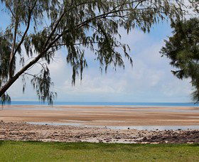 Beachside Tropical Retreat - Getaway Accommodation 6