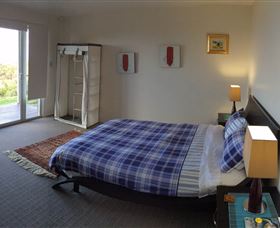 Sapphire Beach B&B - Getaway Accommodation 4