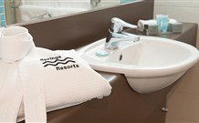 Springs Resort Shoalhaven Sports Motel - Worrigee - Getaway Accommodation 2