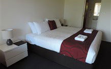 Sussex Shores RSL Units - Sussex Inlet - Getaway Accommodation 2