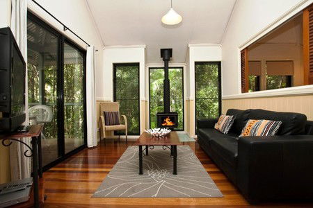 Cedar Creek Lodges - Getaway Accommodation 0