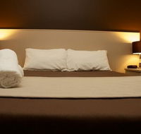 Warners At The Bay - Getaway Accommodation