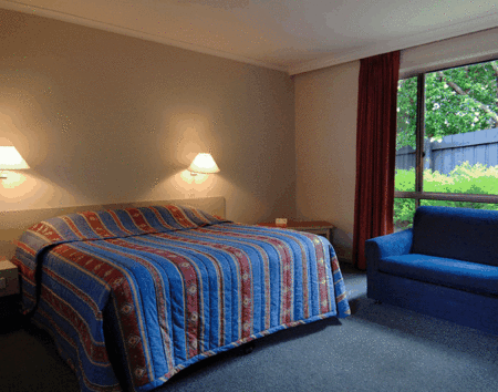 Ringwood Lake Inn - Getaway Accommodation 2