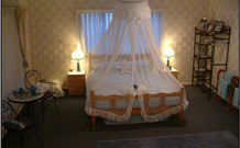 Riverside Retreat Bed And Breakfast - Getaway Accommodation 1