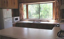 Eco Huts - Jervis Bay Getaways - Getaway Accommodation 4