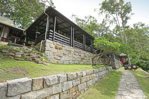 Sydney - Pittwater YHA - Getaway Accommodation 0