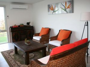 BTU Cottage Nowra - Getaway Accommodation 0