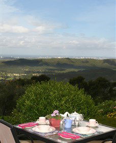 Hillside Bed And Breakfast And Gumnut Cottage - Getaway Accommodation 0