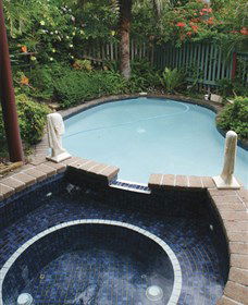 Hillside Bed And Breakfast And Gumnut Cottage - Getaway Accommodation 1