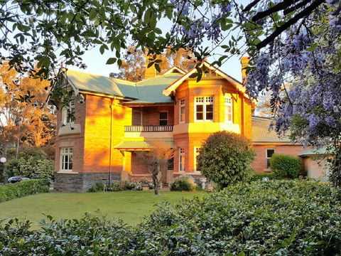 Blair Athol Boutique Hotel And Day Spa - Getaway Accommodation 0