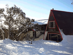 Double B Ski Lodge - Getaway Accommodation 0
