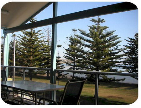 Port Lincoln Foreshore Apartments - Getaway Accommodation 2