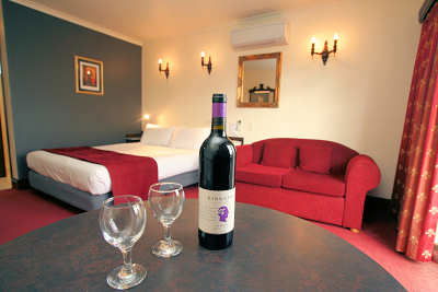 Quality Hotel Colonial Launceston - Getaway Accommodation 1