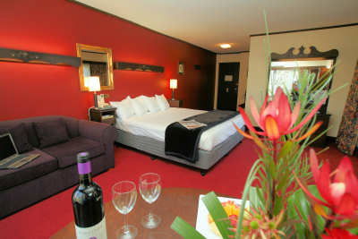 Quality Hotel Colonial Launceston - Getaway Accommodation 2