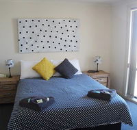 Cliff House Beachfront Villas - Getaway Accommodation