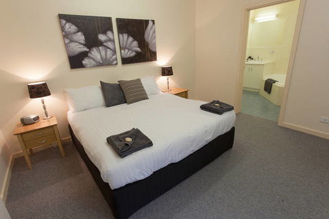 Port Lincoln Foreshore Apartments - Getaway Accommodation 5