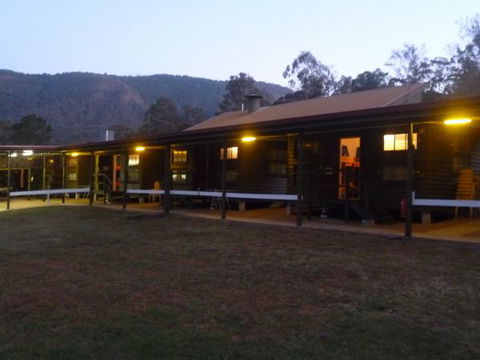 Christmas Creek Cafe` And Cabins - Getaway Accommodation 0