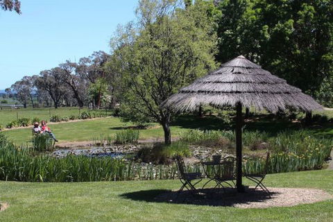 Drayshed Cottage - Getaway Accommodation 4