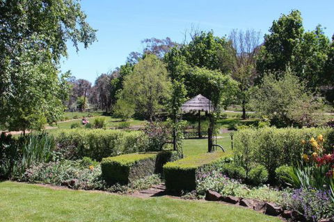 Drayshed Cottage - Getaway Accommodation 5