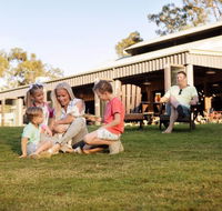 Paradise Country Farmstay - Getaway Accommodation