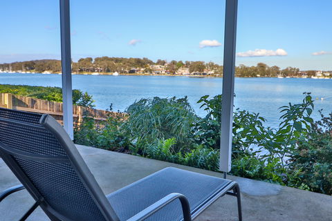 El Lago Jetty - Getaway Accommodation 8
