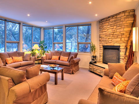 Ajax Ski Club - Getaway Accommodation 2