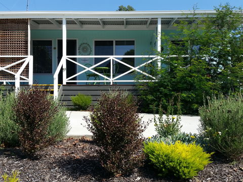 Alkira Studios Fish Creek - Getaway Accommodation 0