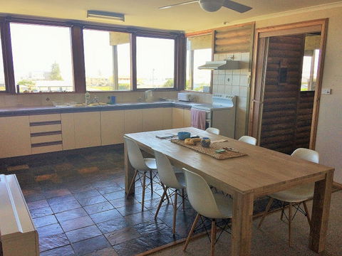 Hero - Getaway Accommodation 5