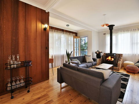 Hudson Bay At Basin View - Getaway Accommodation 2