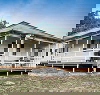 Lavender Vale Homestead - Getaway Accommodation