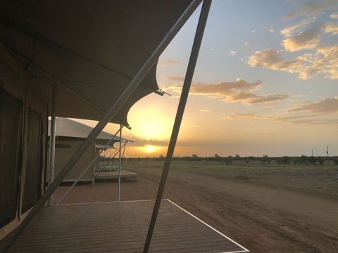 Mitchell Grass Retreat - Getaway Accommodation 0