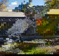 Mountain River House - Getaway Accommodation