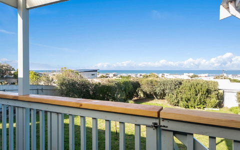 Seashells - Getaway Accommodation 0