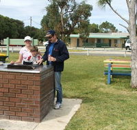 Jurien Beachfront Holiday Units - Getaway Accommodation