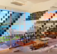 Anglesea Lodge - Getaway Accommodation