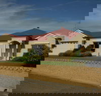 New Ladsys - Getaway Accommodation