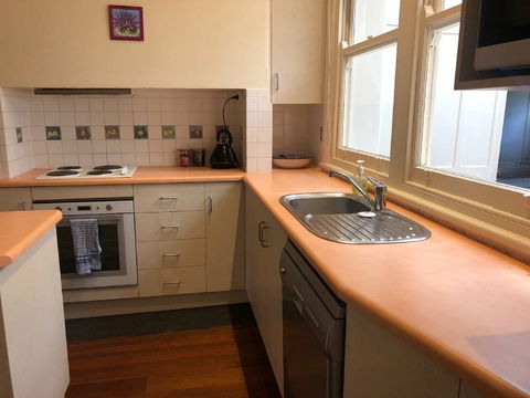 R&R B&B - Getaway Accommodation 0