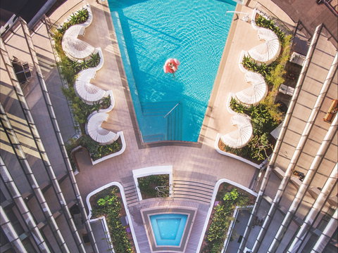 SKYE Suites - Getaway Accommodation 0