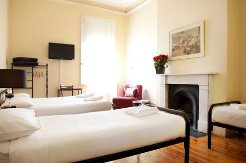 Hotel Claremont Guest House - Getaway Accommodation 0