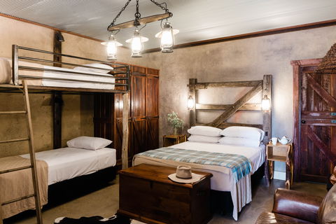 Saltbush Retreat - Getaway Accommodation 2