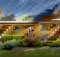 Creek Cottage Walhalla - Getaway Accommodation