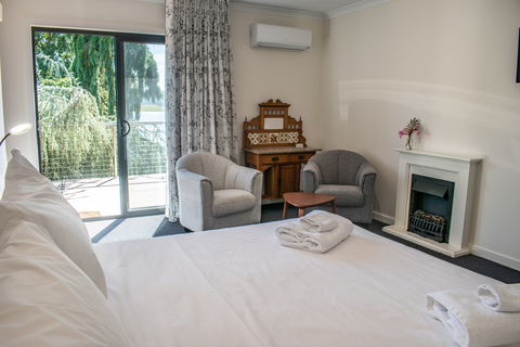 Tamar House - Getaway Accommodation 2