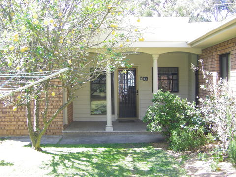 Tradewinds At The Bay - Getaway Accommodation 1
