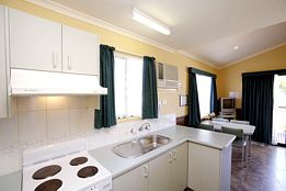 BIG4 Bendigo Ascot Holiday Park - Getaway Accommodation 1